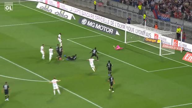 Kenny Tetê's first goal in 2022-23